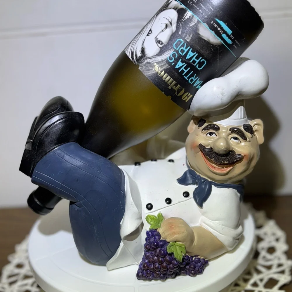 Chef Wine Holder with Grapes